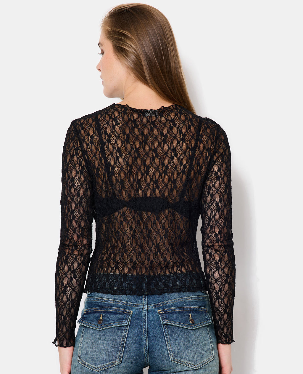 Top ajusté en dentelle