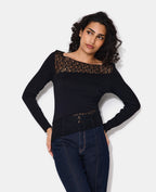 T-shirt asymétrique manches longues avec dentelle