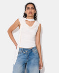 Top sans manches encolure bénitier avec écharpe