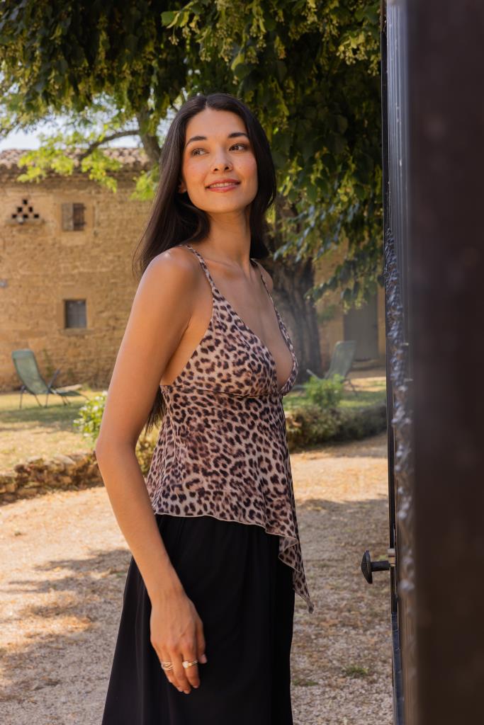 Top asymétrique en résille motif léopard