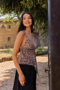 Top asymétrique en résille motif léopard