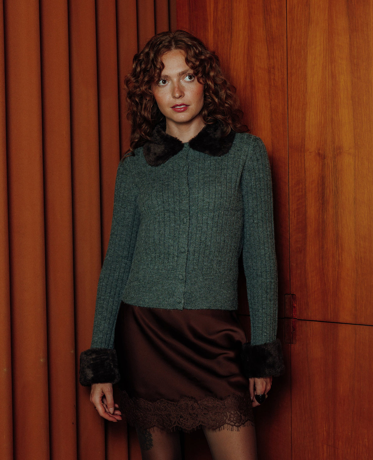 Gilet maille côtelée avec fourrure