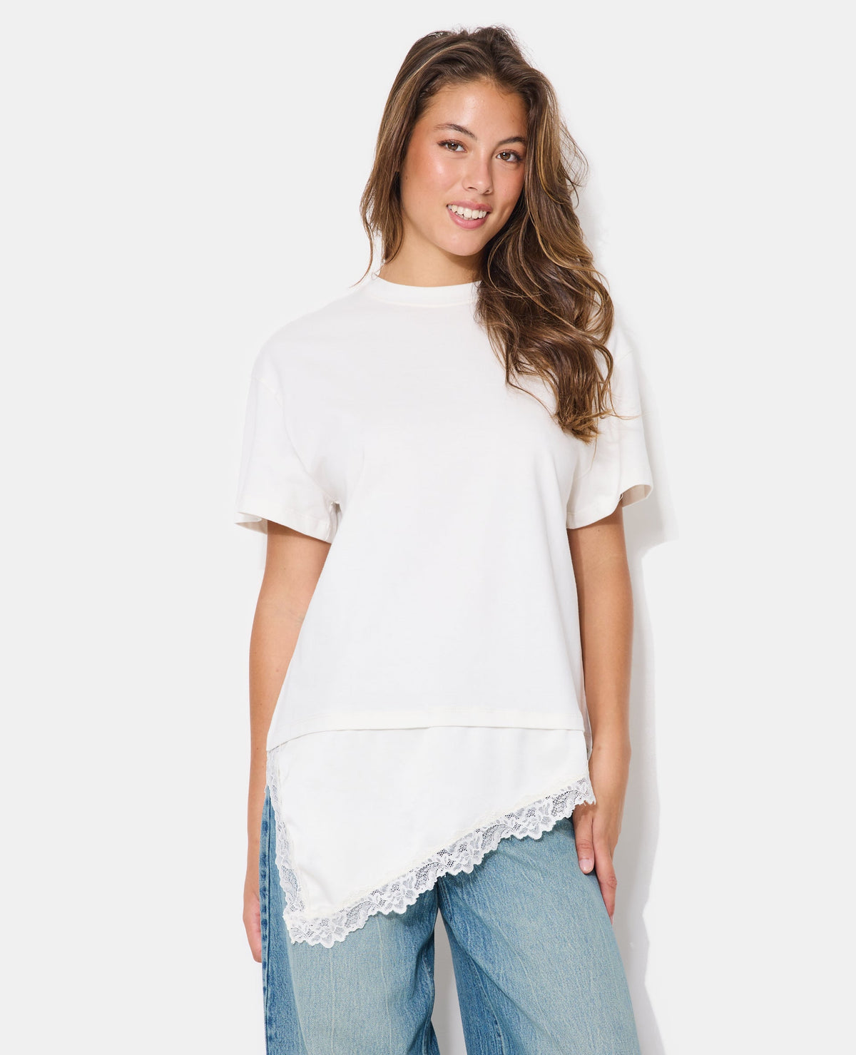 T-shirt oversize effet superposition bas nuisette