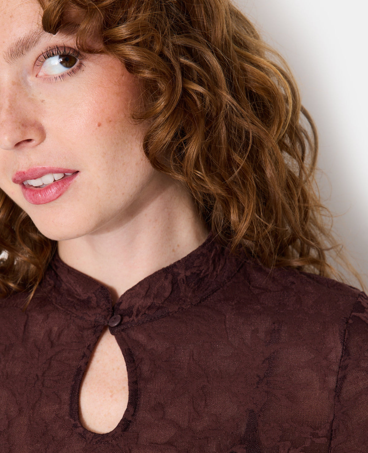 Top jacquard effet dentelle avec fleurs