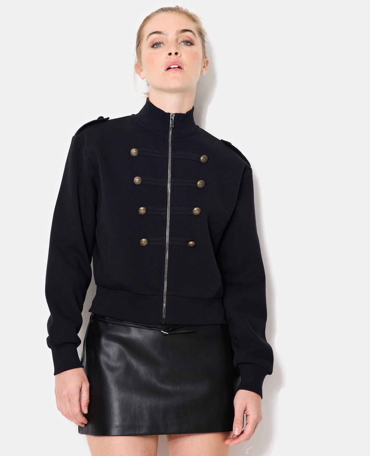 Sweat zippé esprit veste officier avec boutons