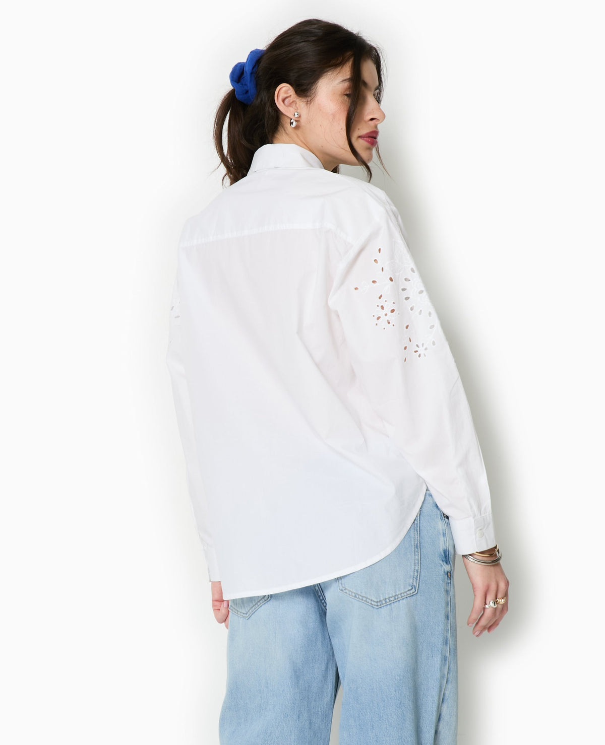 Chemise avec manches broderie anglaise
