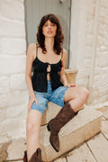 Top à bretelles avec volants et mini sequins