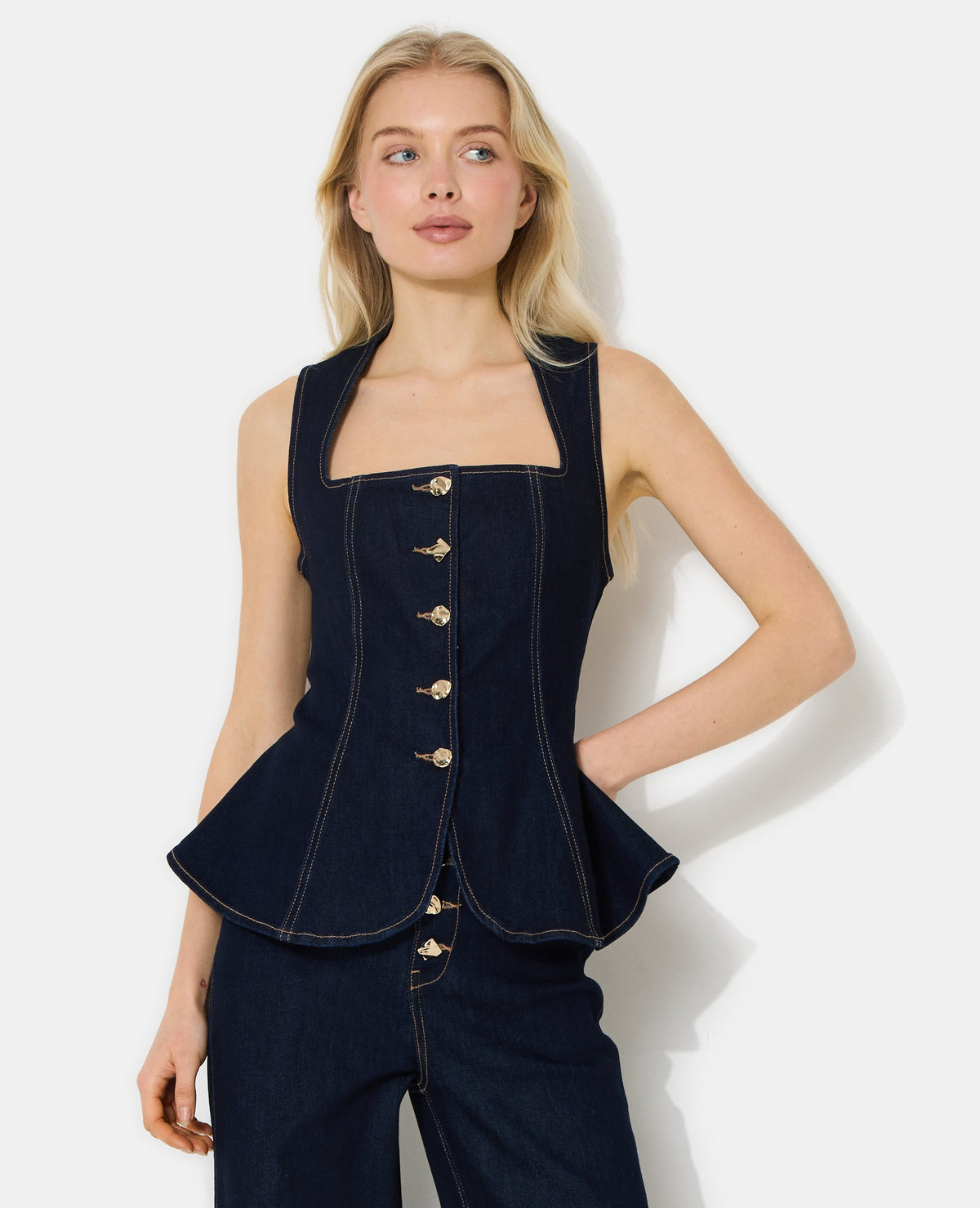 Top en jean stretch avec bretelles et boutons fantaisie