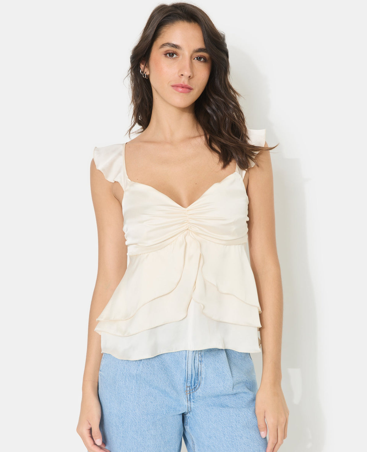 Top à bretelles en satin avec volants