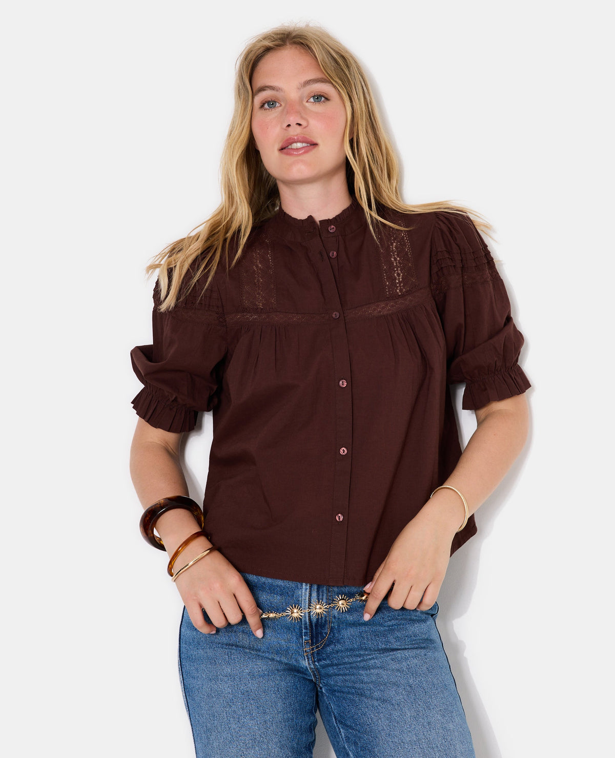 Blouse avec dentelle manches courtes ballons