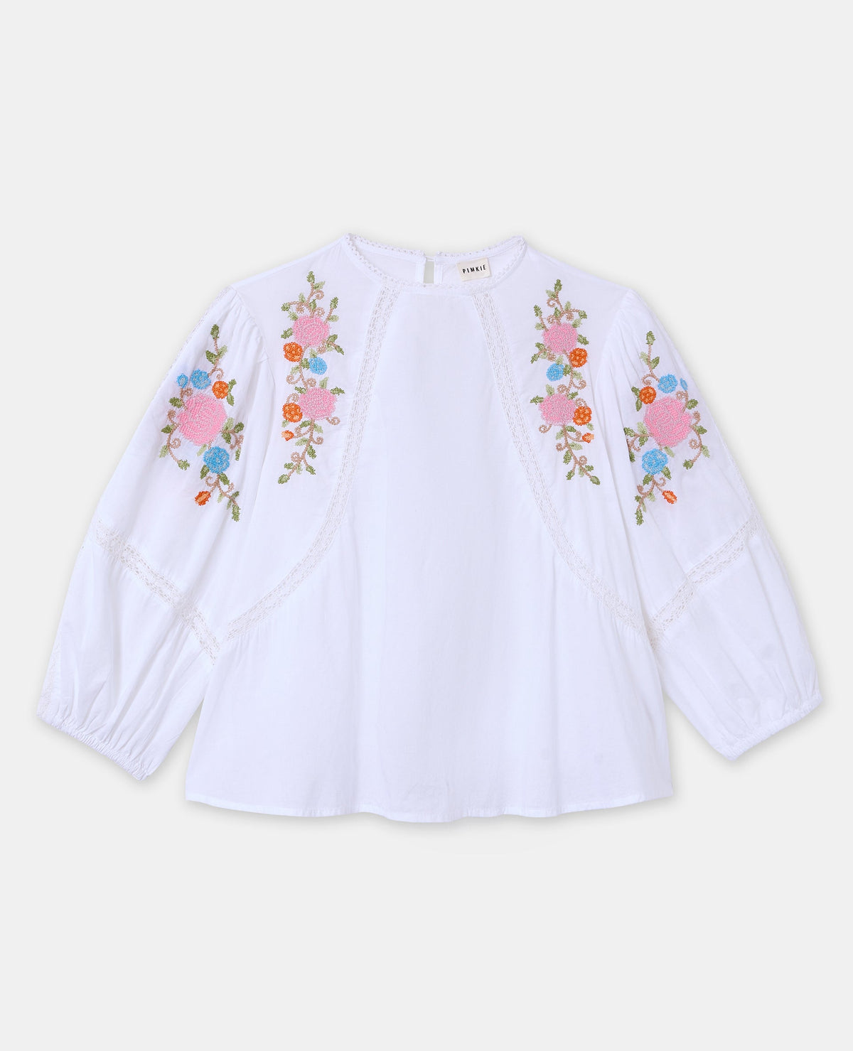 Blouse manches ballons avec broderies et dentelle