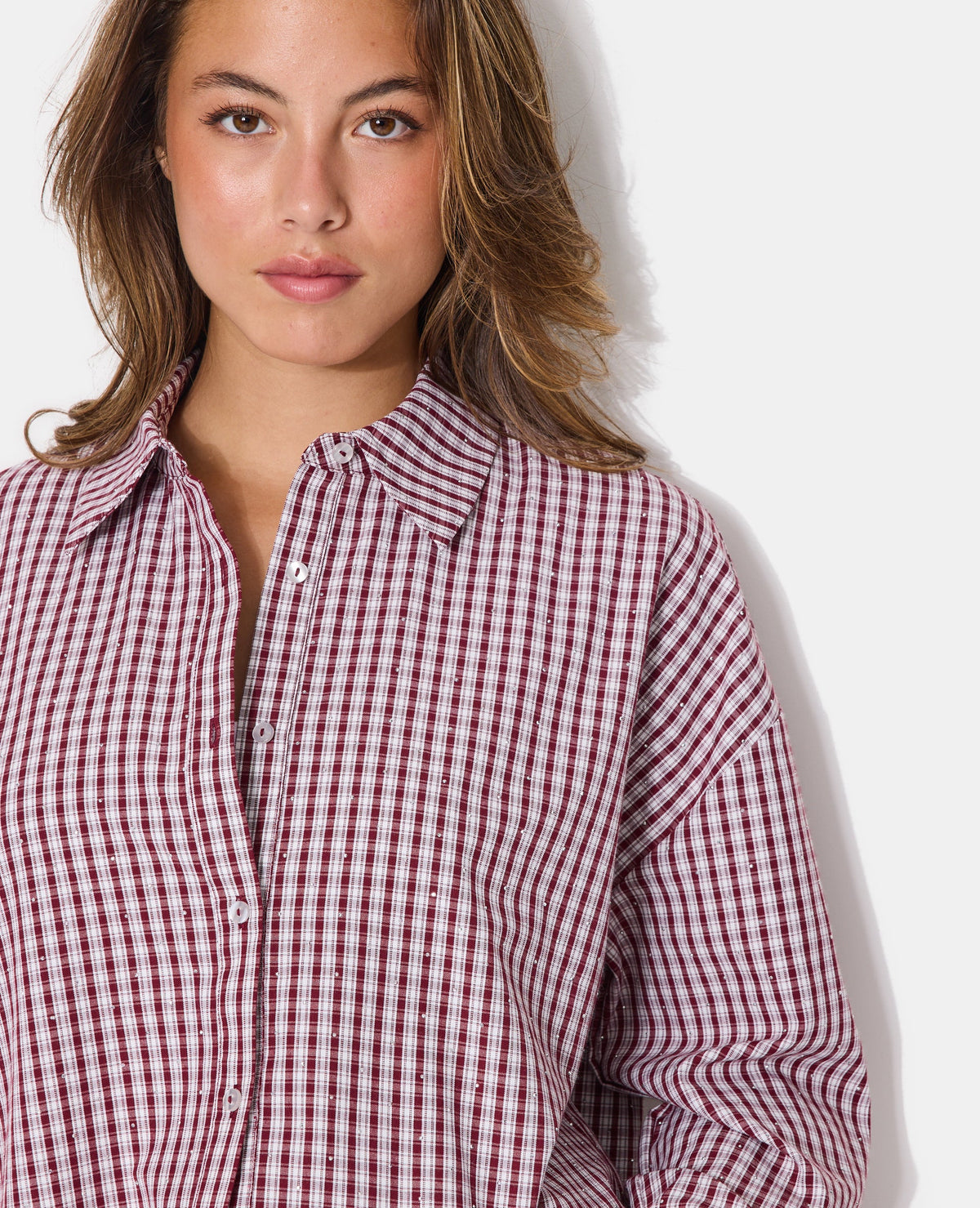Chemise oversize avec carreaux et strass