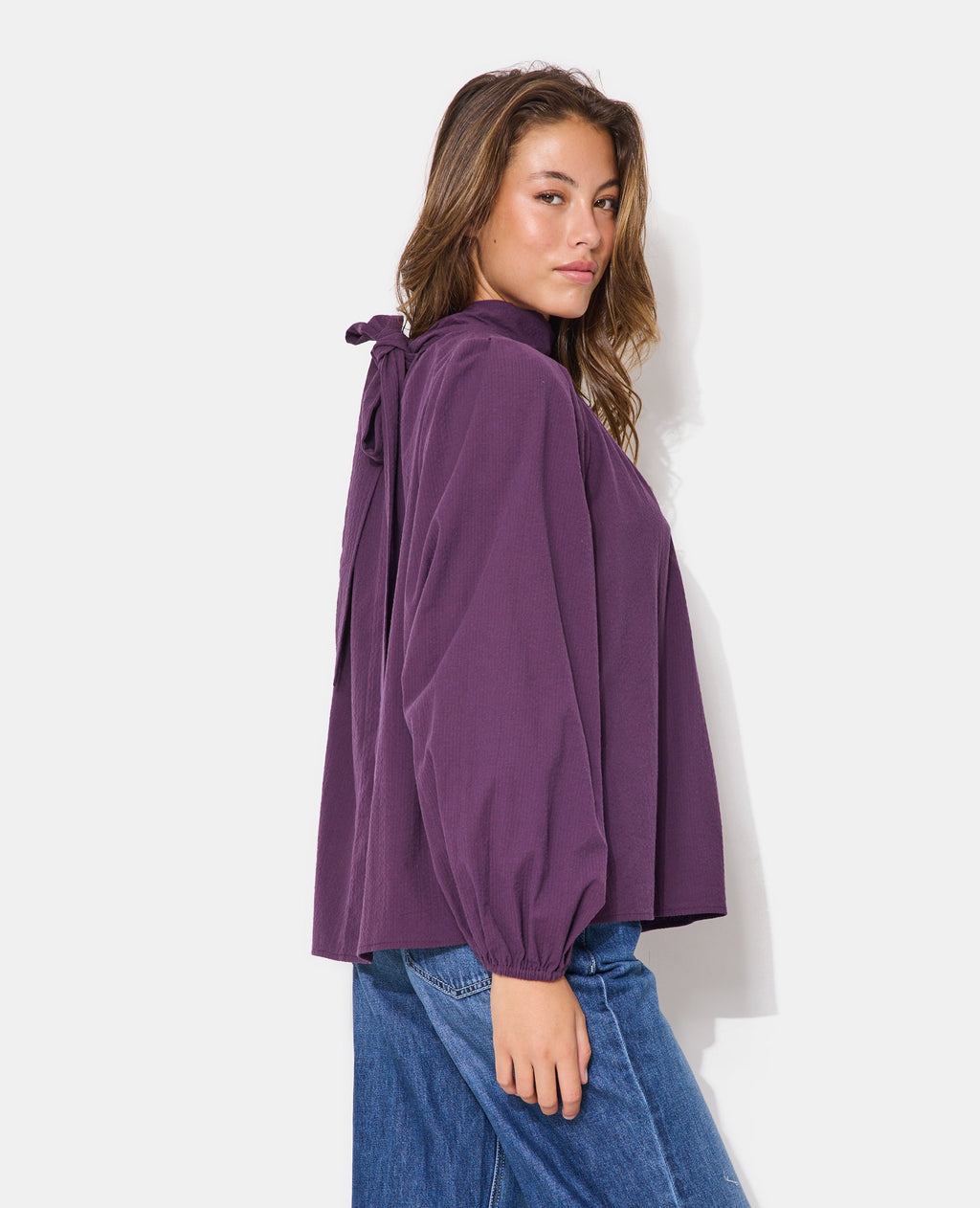 Blouse manches ballons et col à nouer