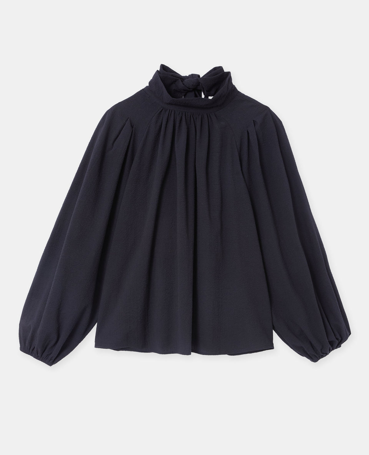 Blouse manches ballons et col à nouer