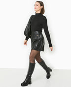 Mini-jupe en simili cuir avec poches