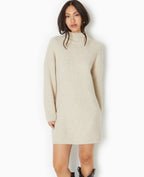 Robe courte en maille côtelée