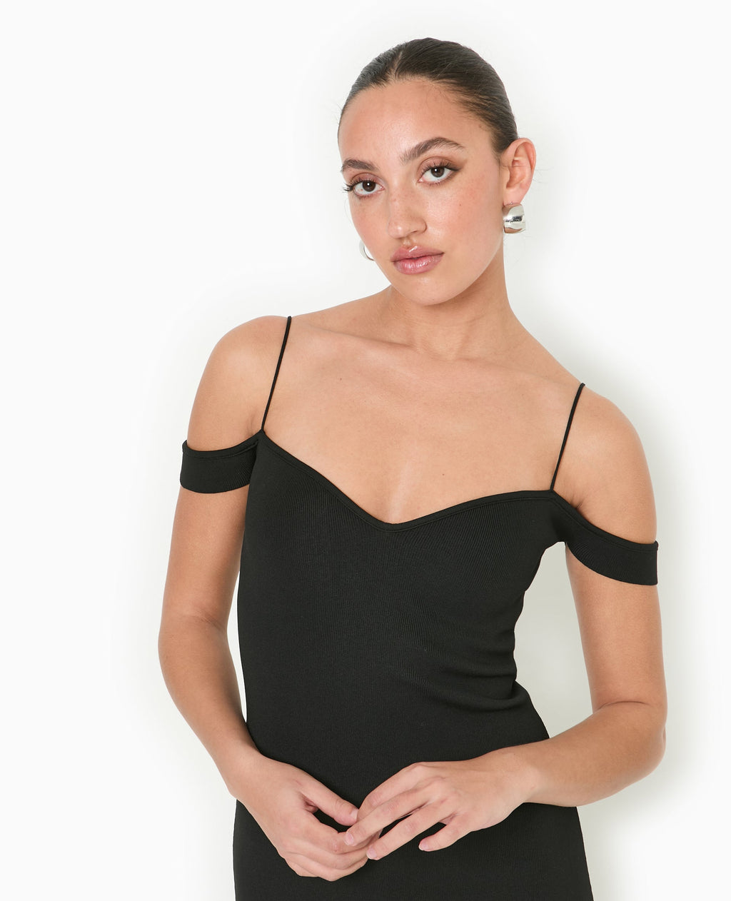 Robe en maille encolure Bardot