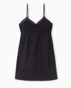 Robe courte en tissu gaufré avec dentelle