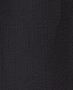 Robe courte en tissu gaufré avec dentelle