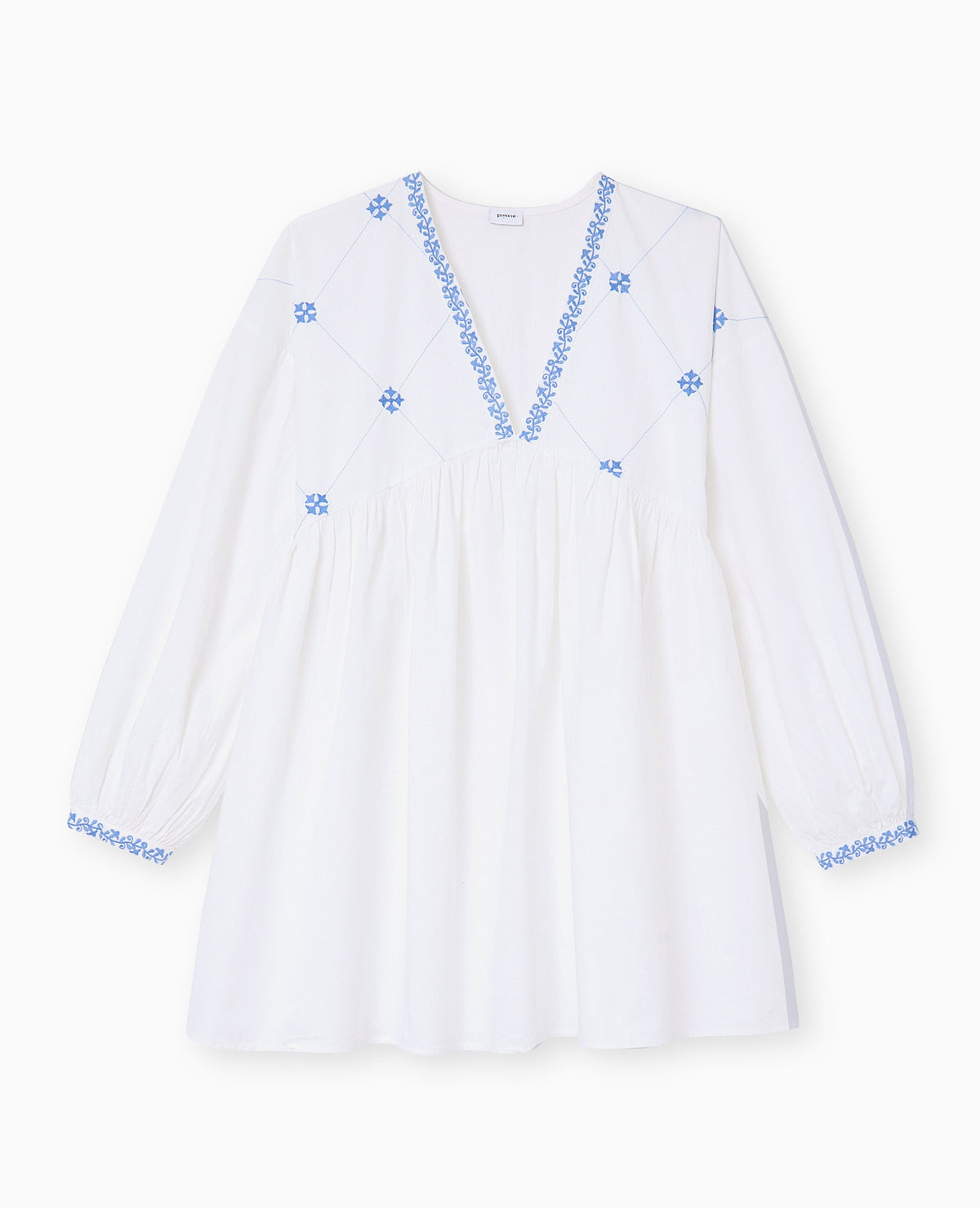 Robe brodée manches longues