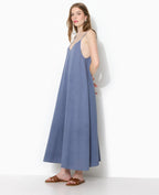 Robe longue en tissu gaufré et rayé