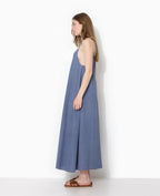 Robe longue en tissu gaufré et rayé