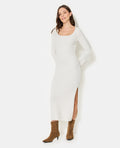 Robe longue en maille avec manches flare