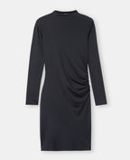 Robe courte avec épaulettes et fronces