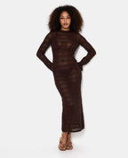 Robe longue dos-nu en maille ajourée