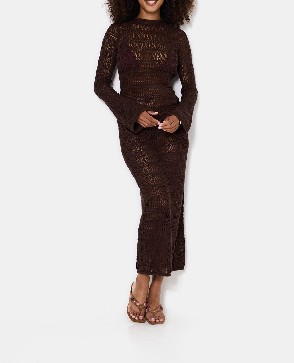 Robe longue dos-nu en maille ajourée
