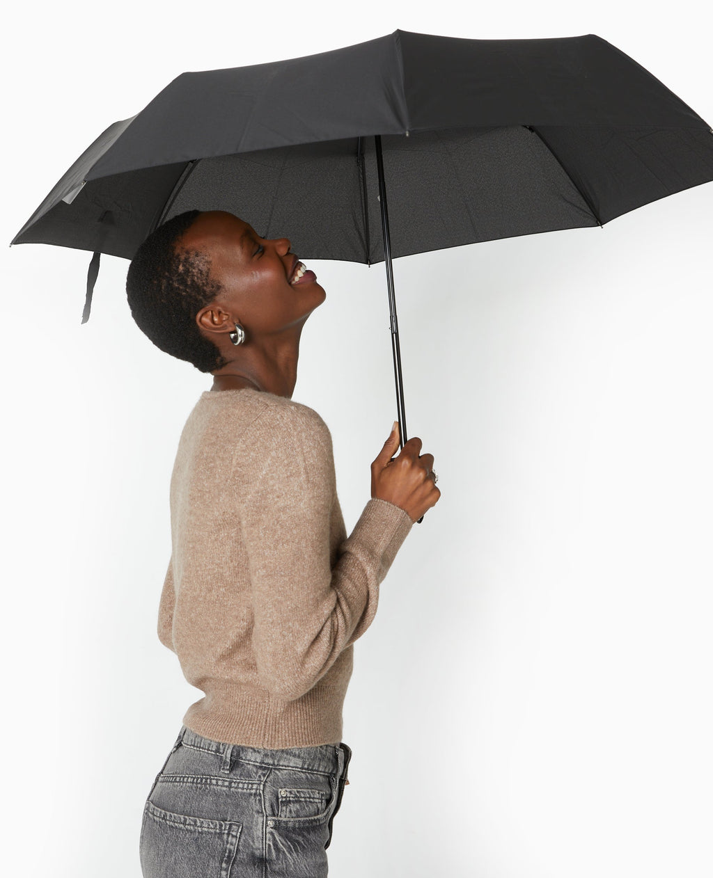 Parapluie rétractable avec housse