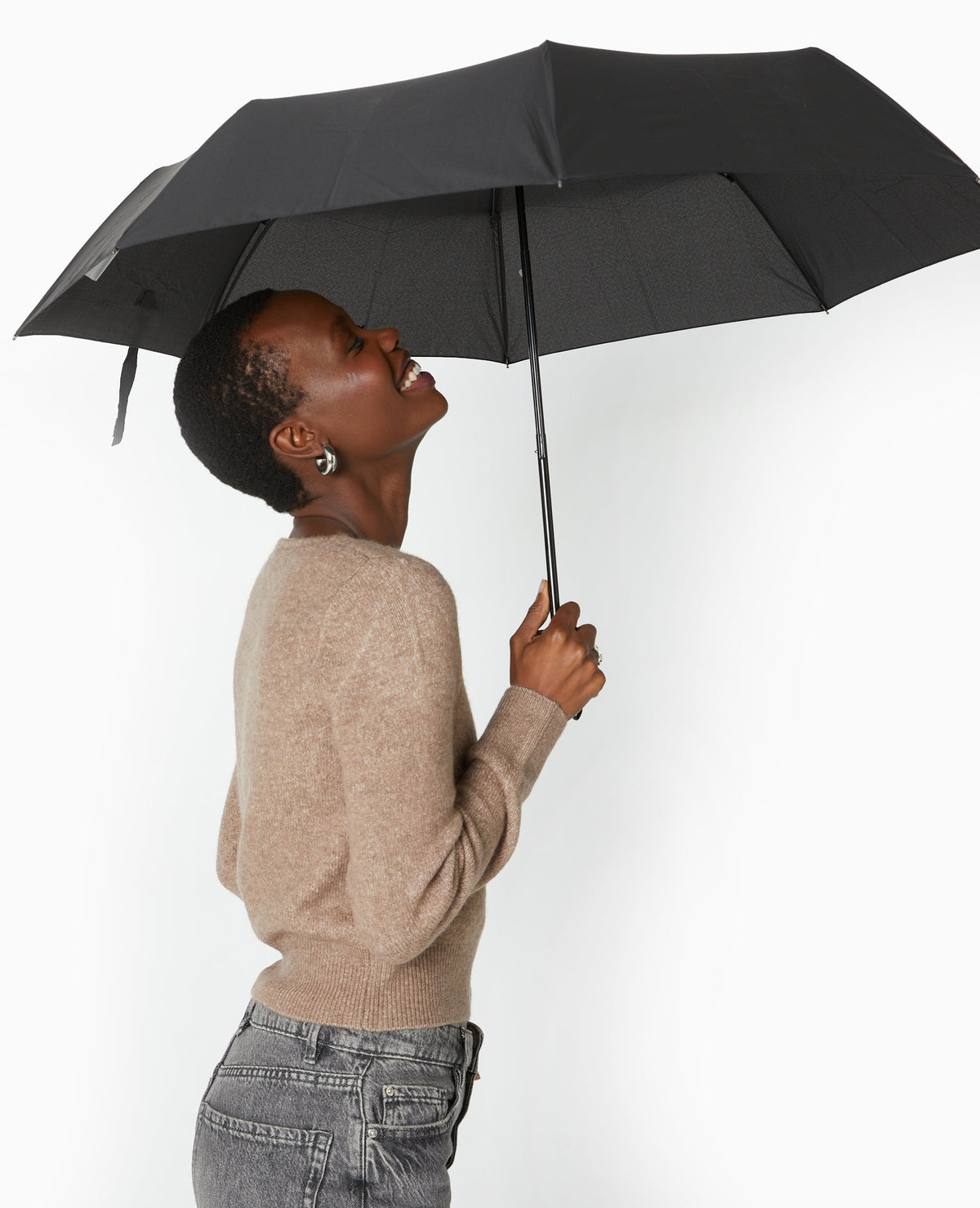 Parapluie rétractable avec housse