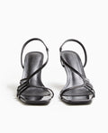 Sandales à talon vernies