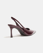 Escarpins bouts pointus et talons ouverts