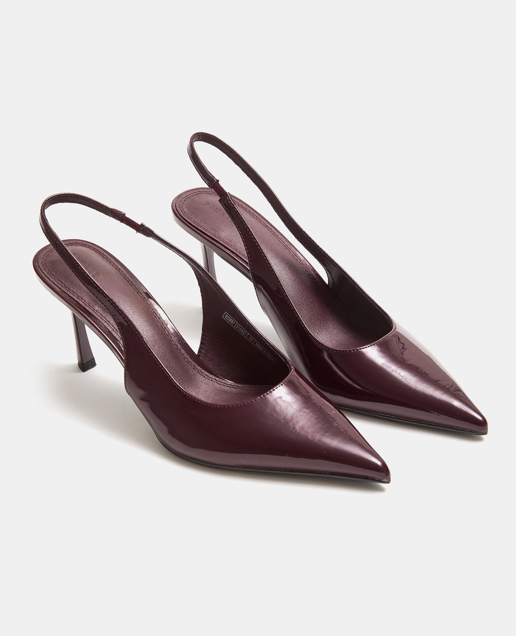 Escarpins bouts pointus et talons ouverts