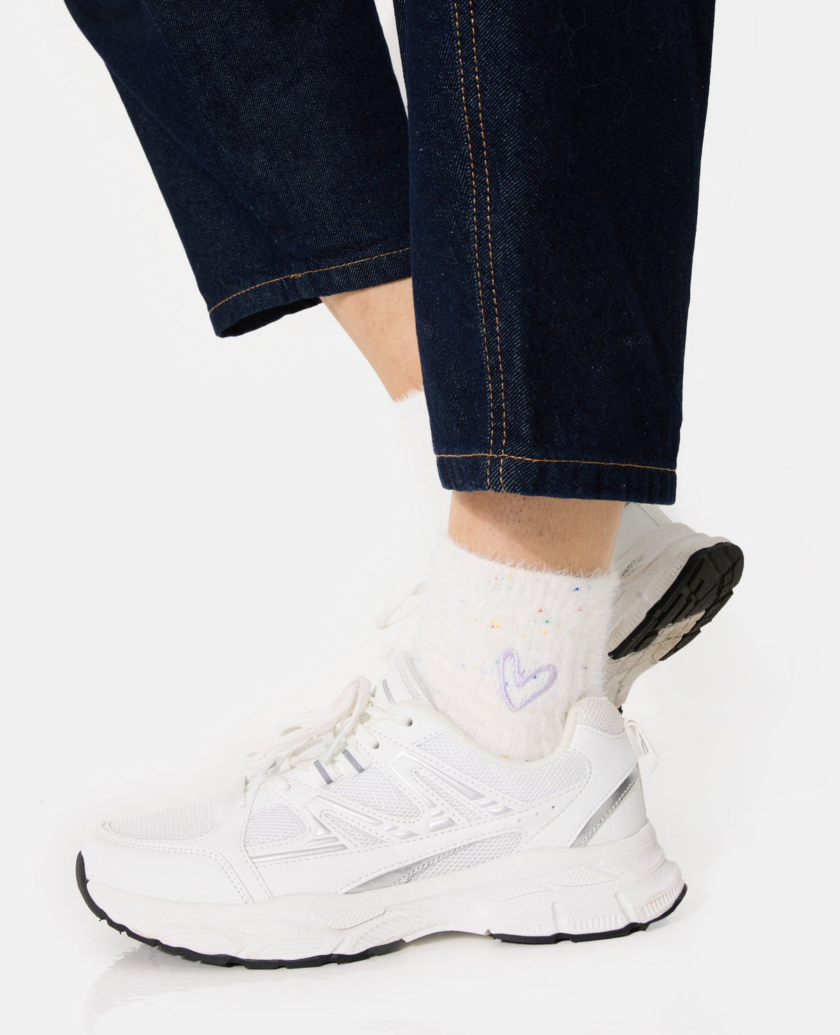 Paire de chaussettes en maille fluffy avec coeur