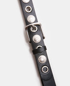 Ceinture avec œillets et écussons