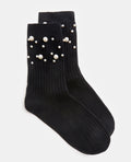Paire de chaussettes avec perles