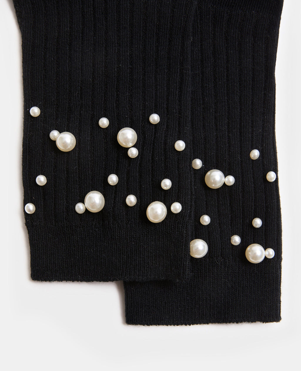 Paire de chaussettes avec perles