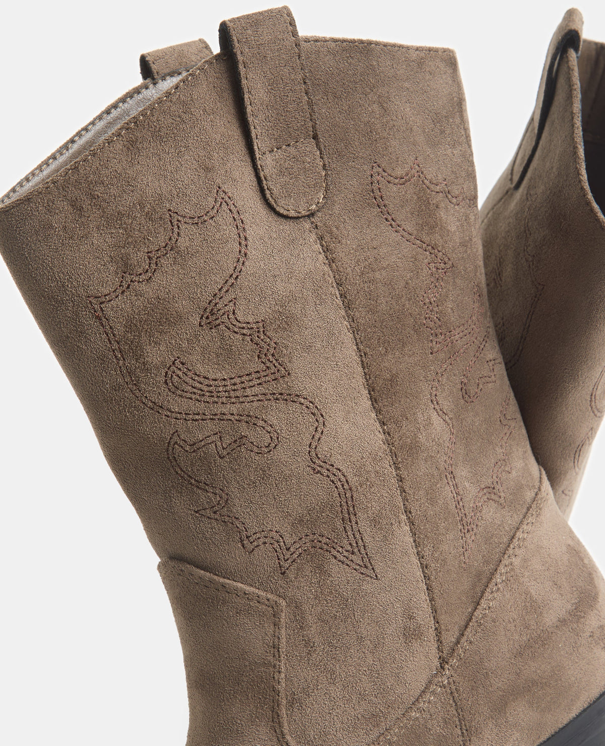 Santiags en suédine avec broderies western