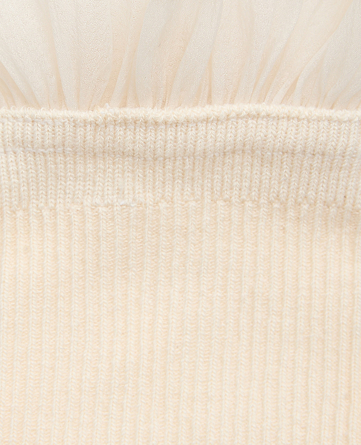 Paire de chaussettes avec froufrous