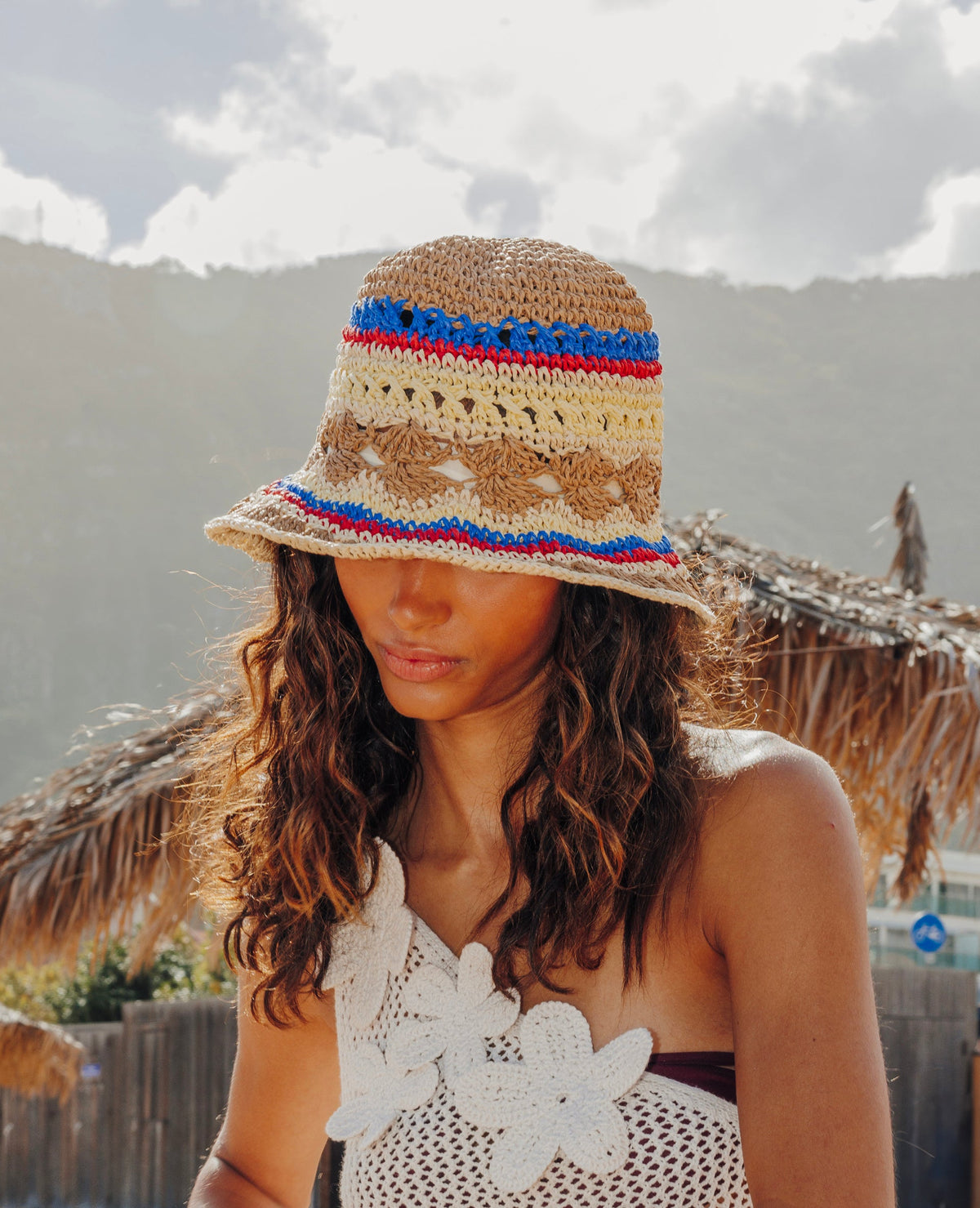 Chapeau en raphia