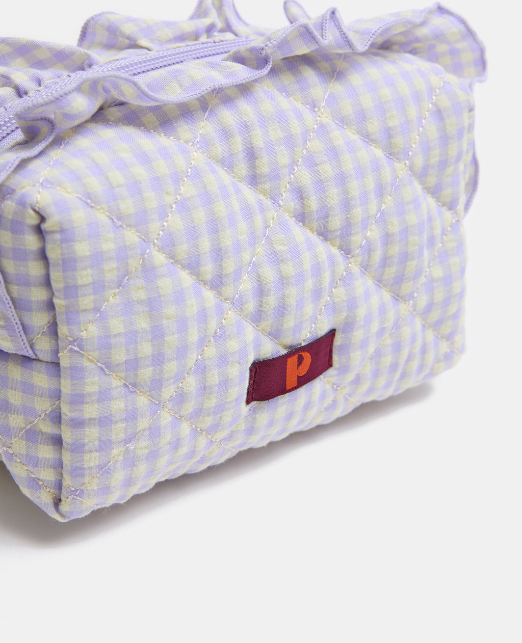 Trousse en tissu matelassé vichy avec volants