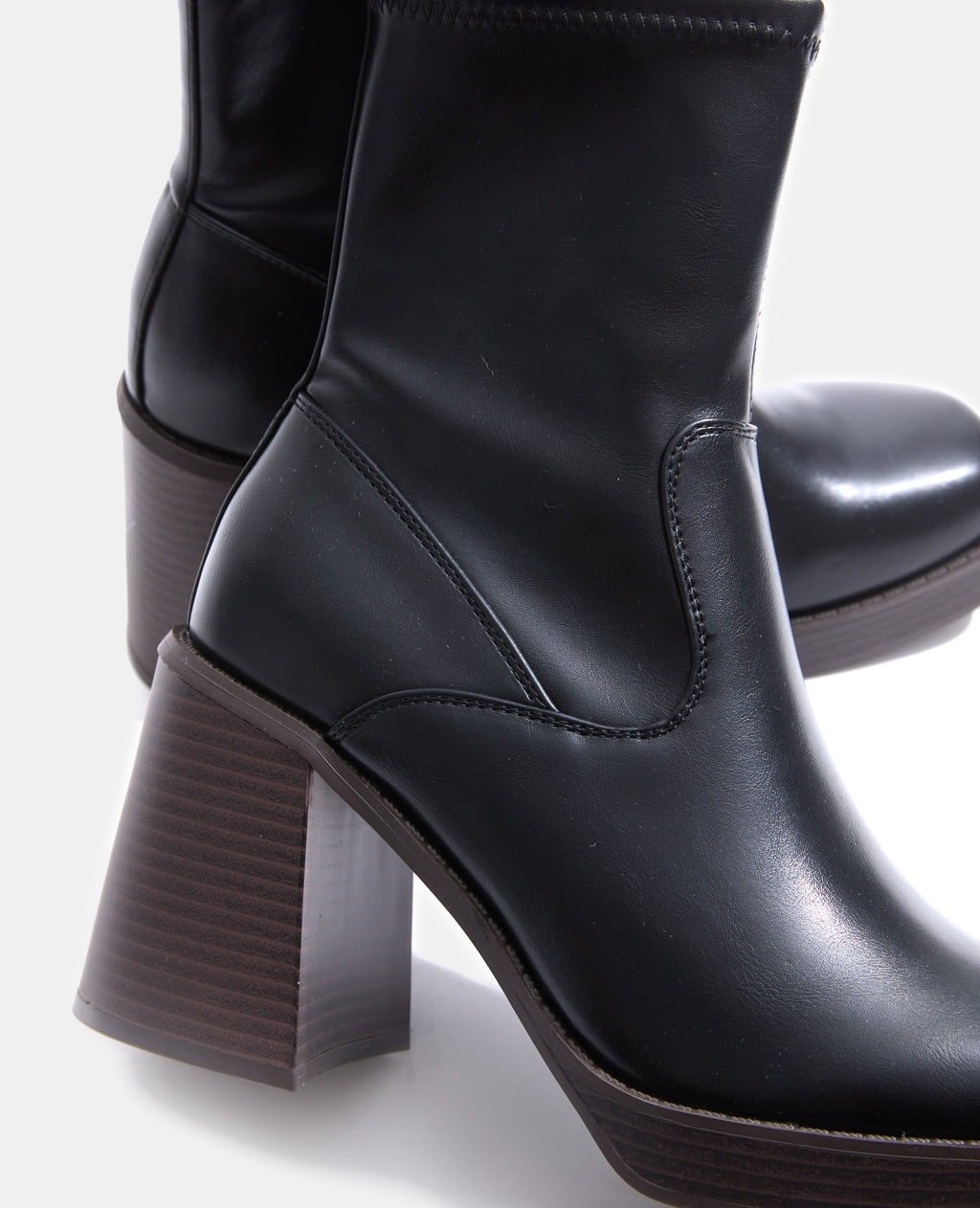 Boots plateformes simili avec talons blocs