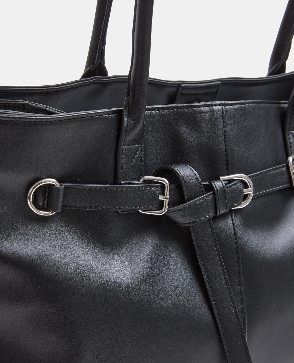 Grand sac porté épaule avec ceinture