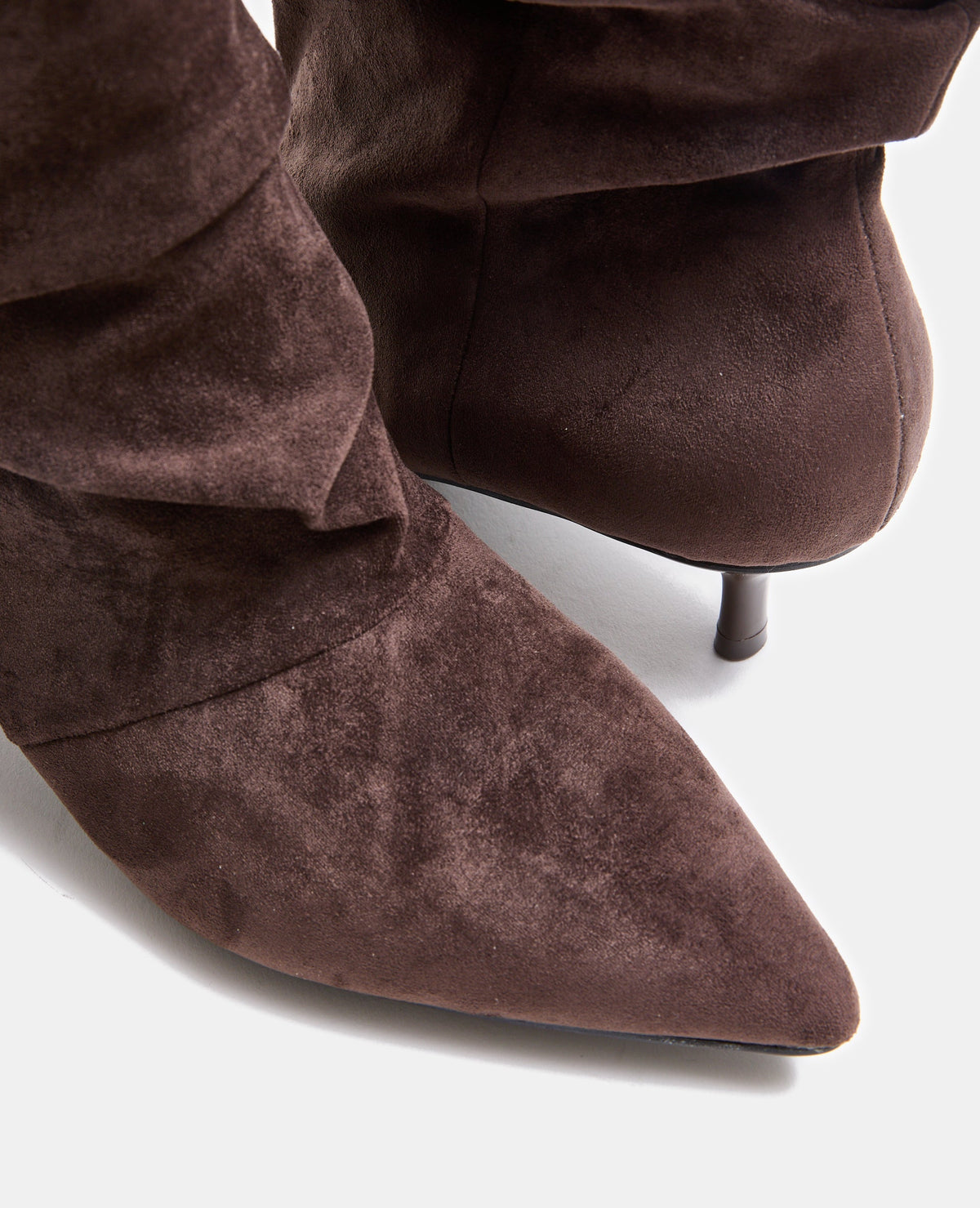Boots en suédine petits talons tige ample