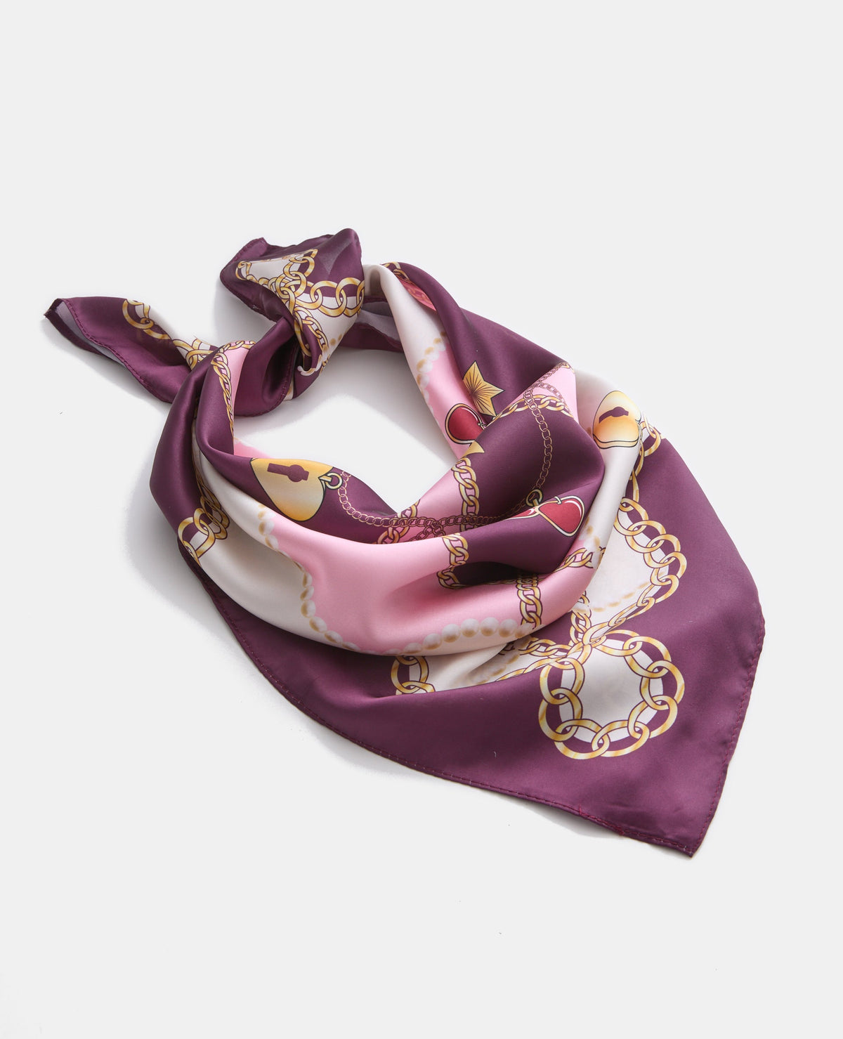 Foulard en satin motif chaînes et charms