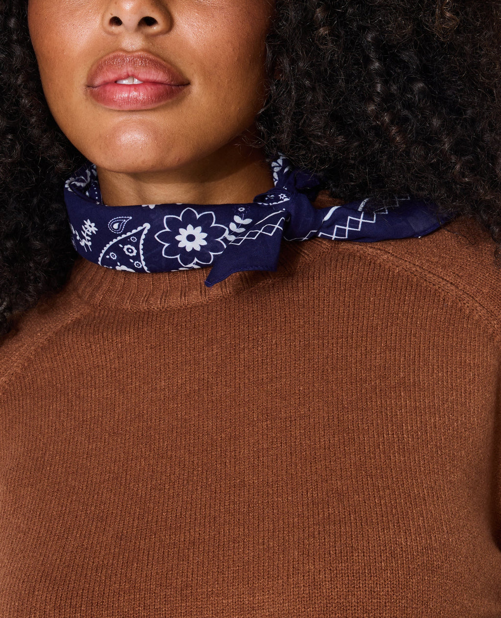 Foulard carré façon bandana