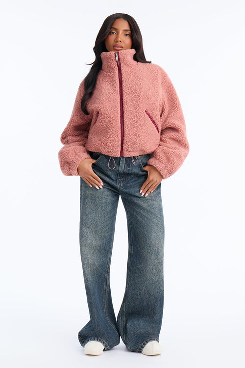 Manteau en fausse fourrure sherpa Cozy Cove - Rose/combo